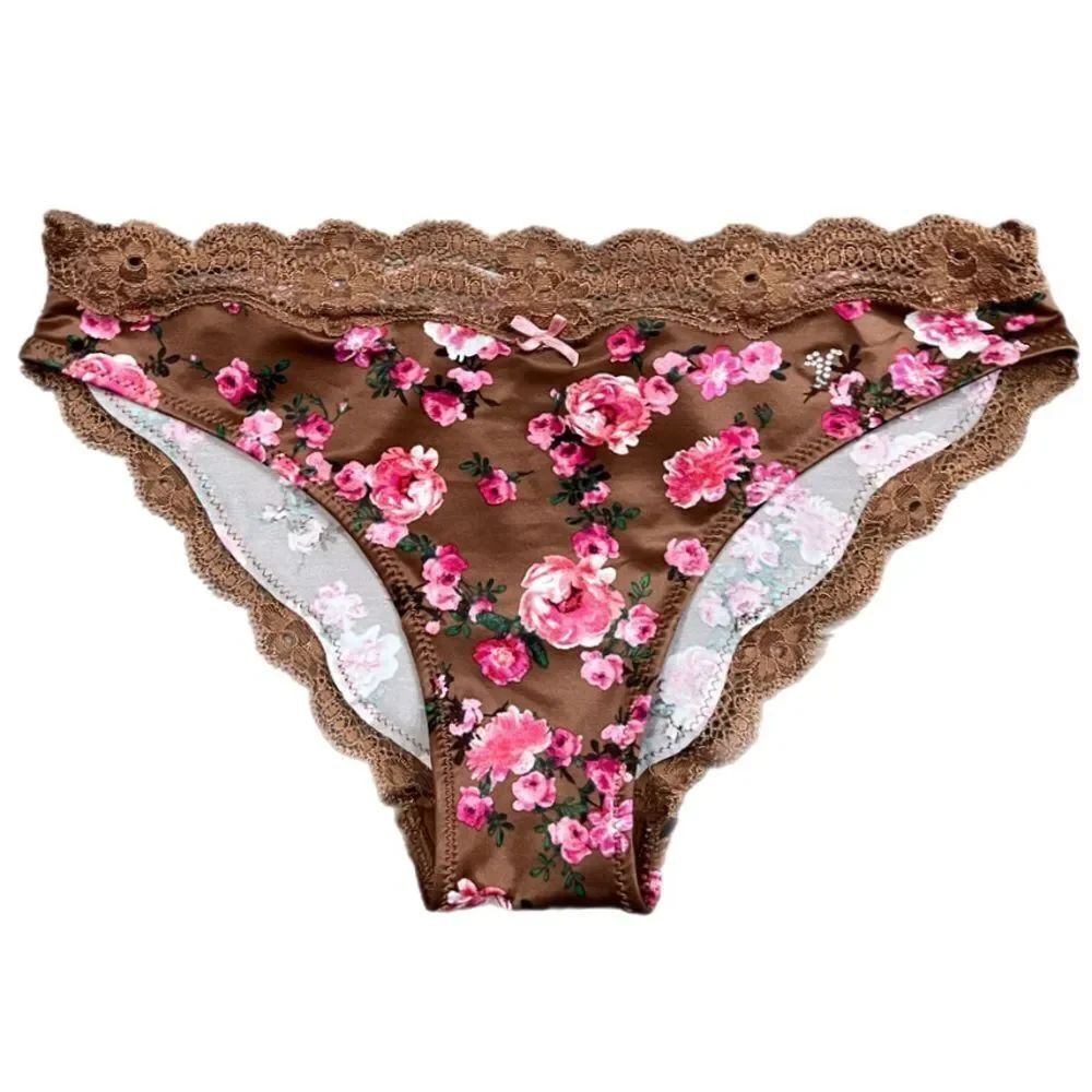Victorias Secret Dream Angels Supersoft Satin Chrystal V Cheekini panty XSmall